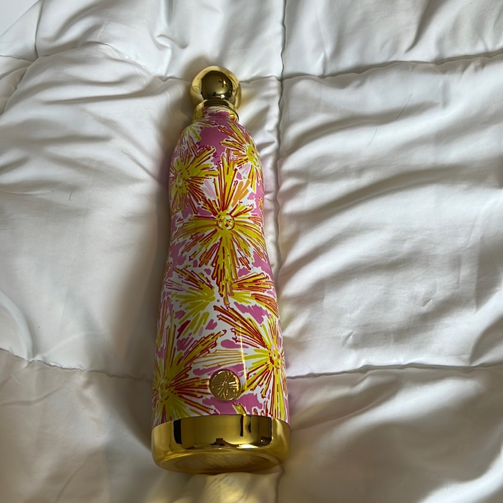 Lilly Pulitzer 24 oz stainless steel water bottle